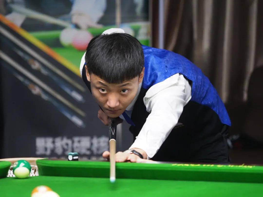 PG电子游戏-萨摩亚选手勇夺亚军，赢得好评