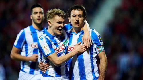 包含阿拉维斯艰难战平,努力维持在保级区的词条 包含阿拉维斯艰难战平,努力维持在保级区的词条