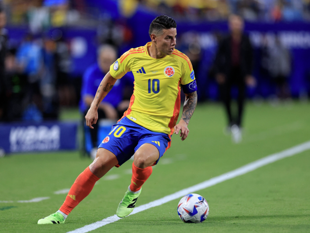 乌拉圭队展现团结力量，战胜对手