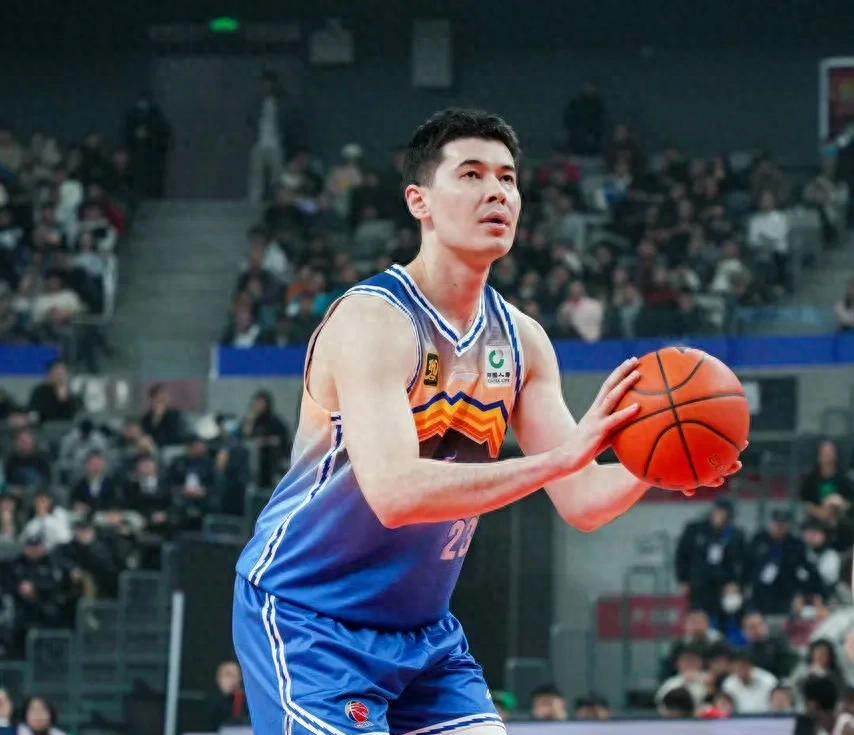 PG电子线上登入-恩波利连战连胜，成功跻身积分榜前列的简单介绍