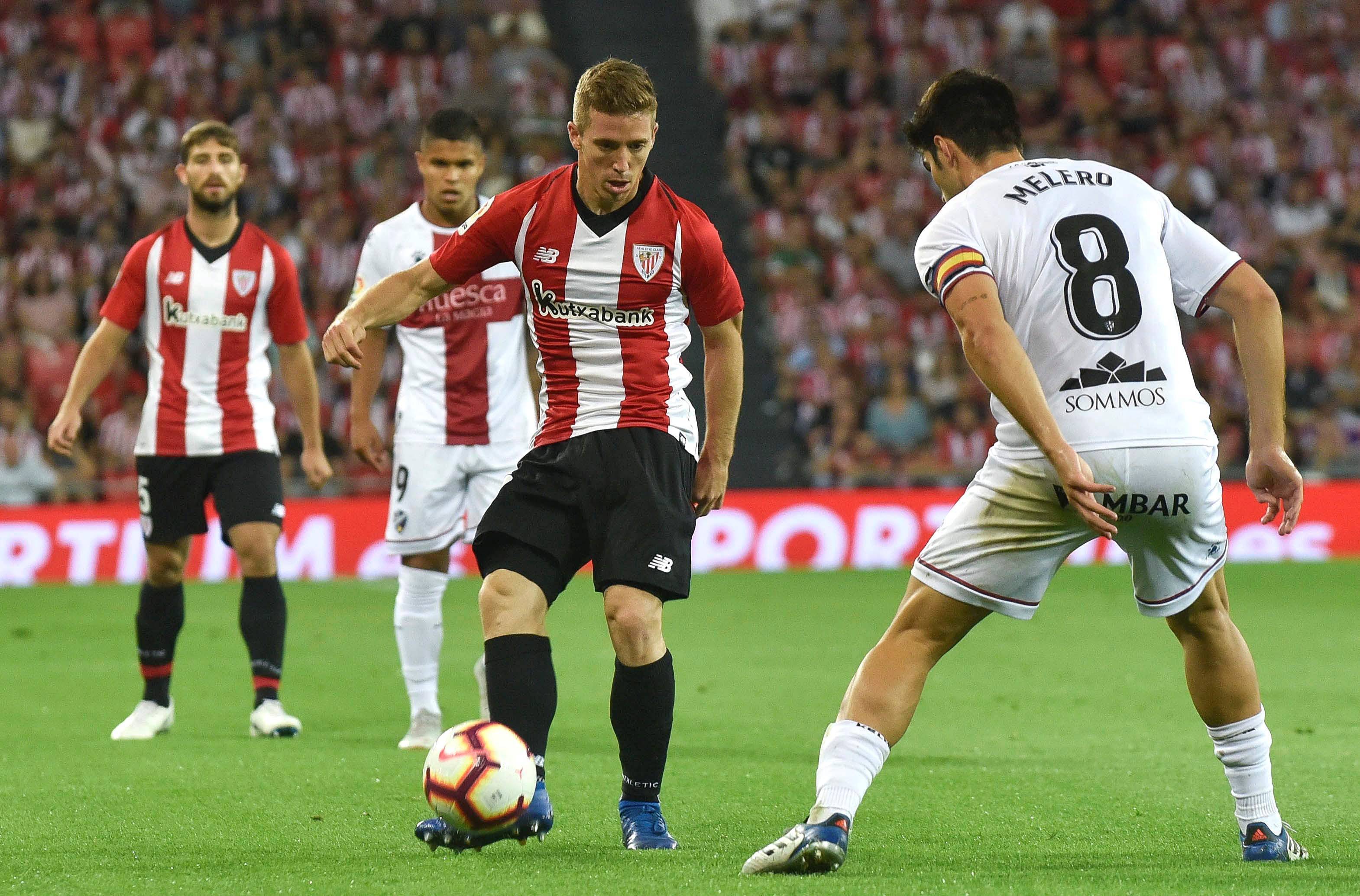 罗马城主场大胜,球队风生水起势不可挡欲登顶 罗马城主场大胜,球队风生水起势不可挡欲登顶