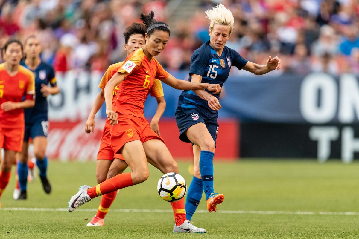 PG中国登录入口-世界女足巨星集体出席公益活动