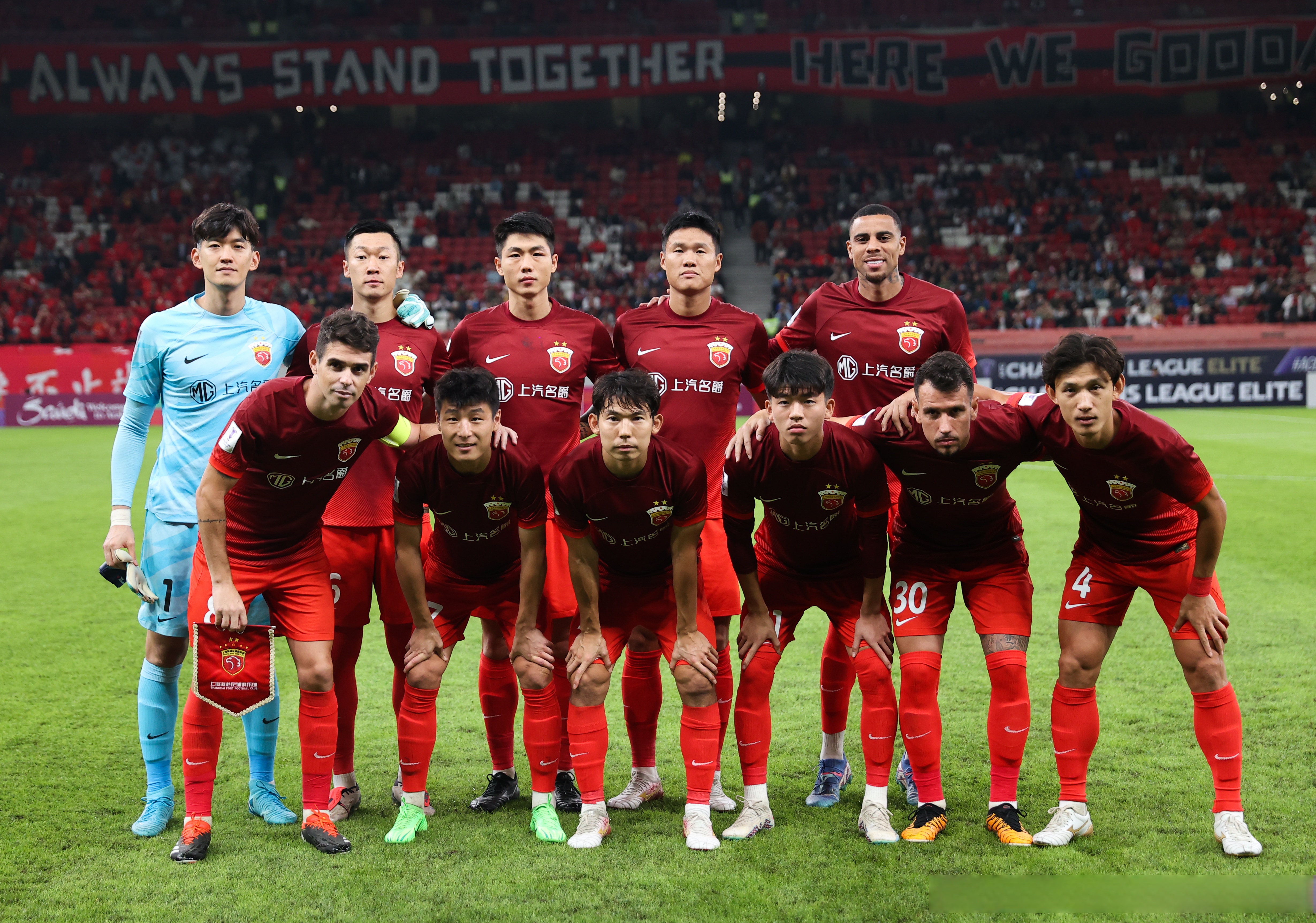 PG电子游戏-欧洲赛事疯狂展开，球员们拼尽全力