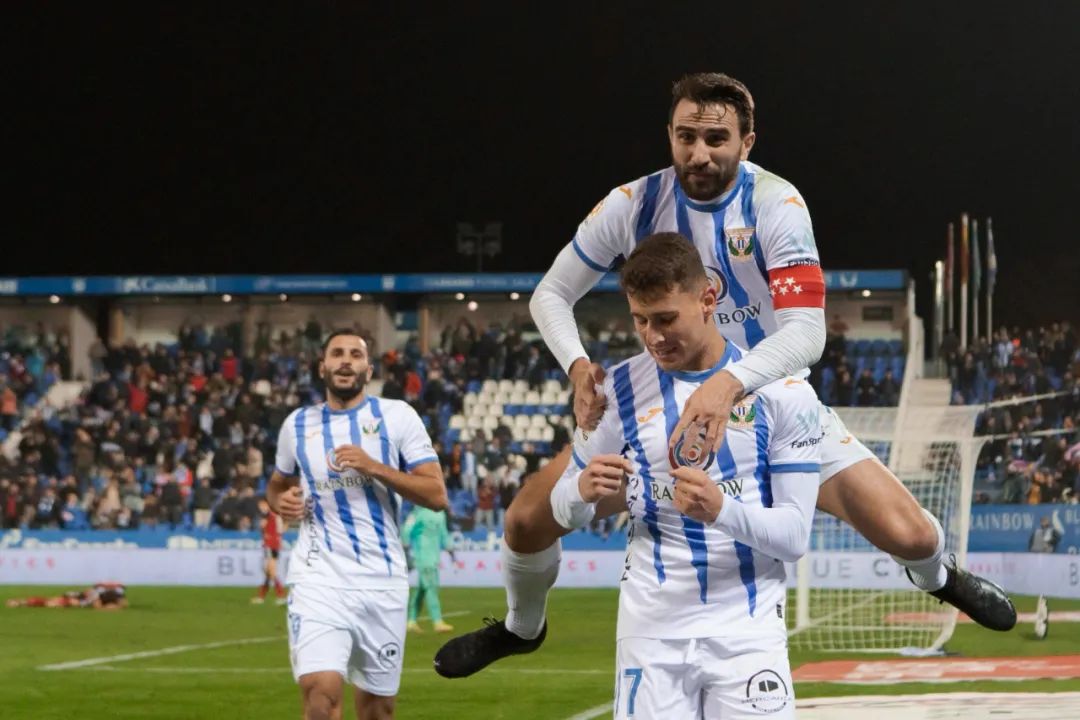 PG电子试玩官网-阿拉维斯客场惨败，连败三场