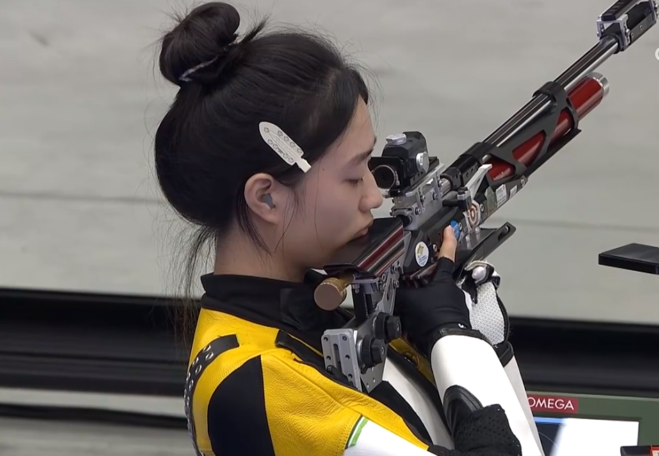 美国选手在射击比赛中获得第一名 美国选手在射击比赛中获得第一名