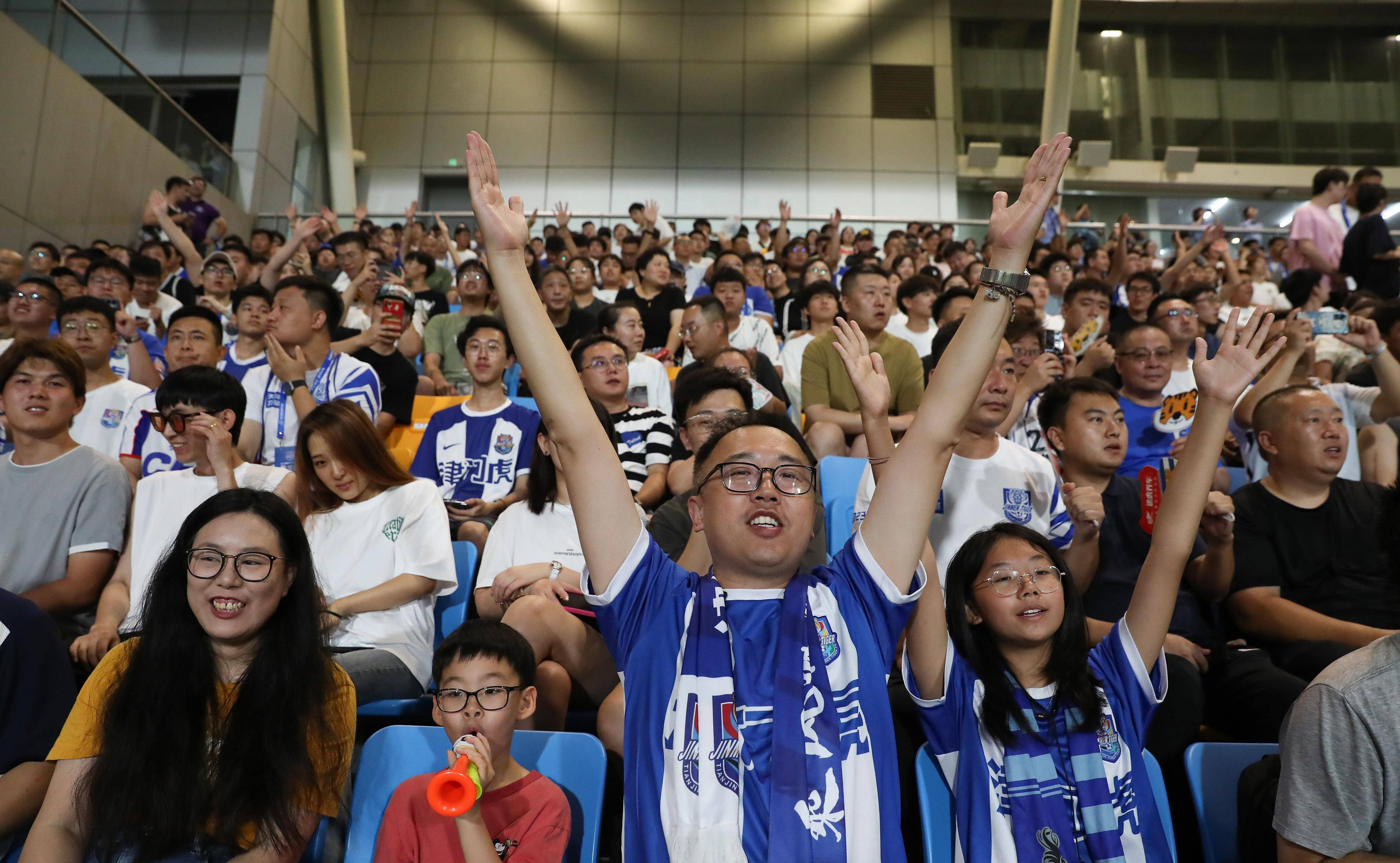 PG电子官方-东亚杯女足赛事引起关注，球迷心情澎湃