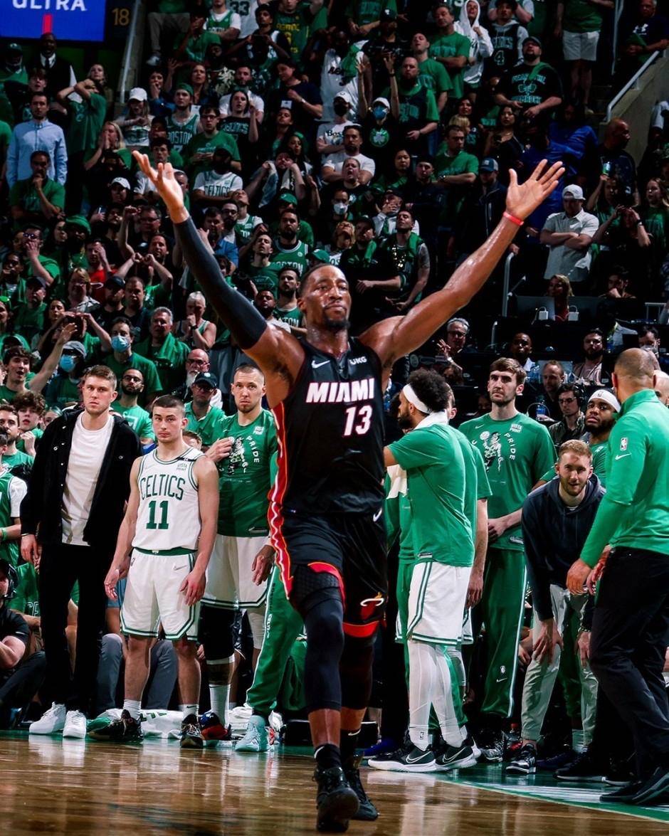 PG电子试玩-绿军失去两连胜，塔图姆分徒劳无功