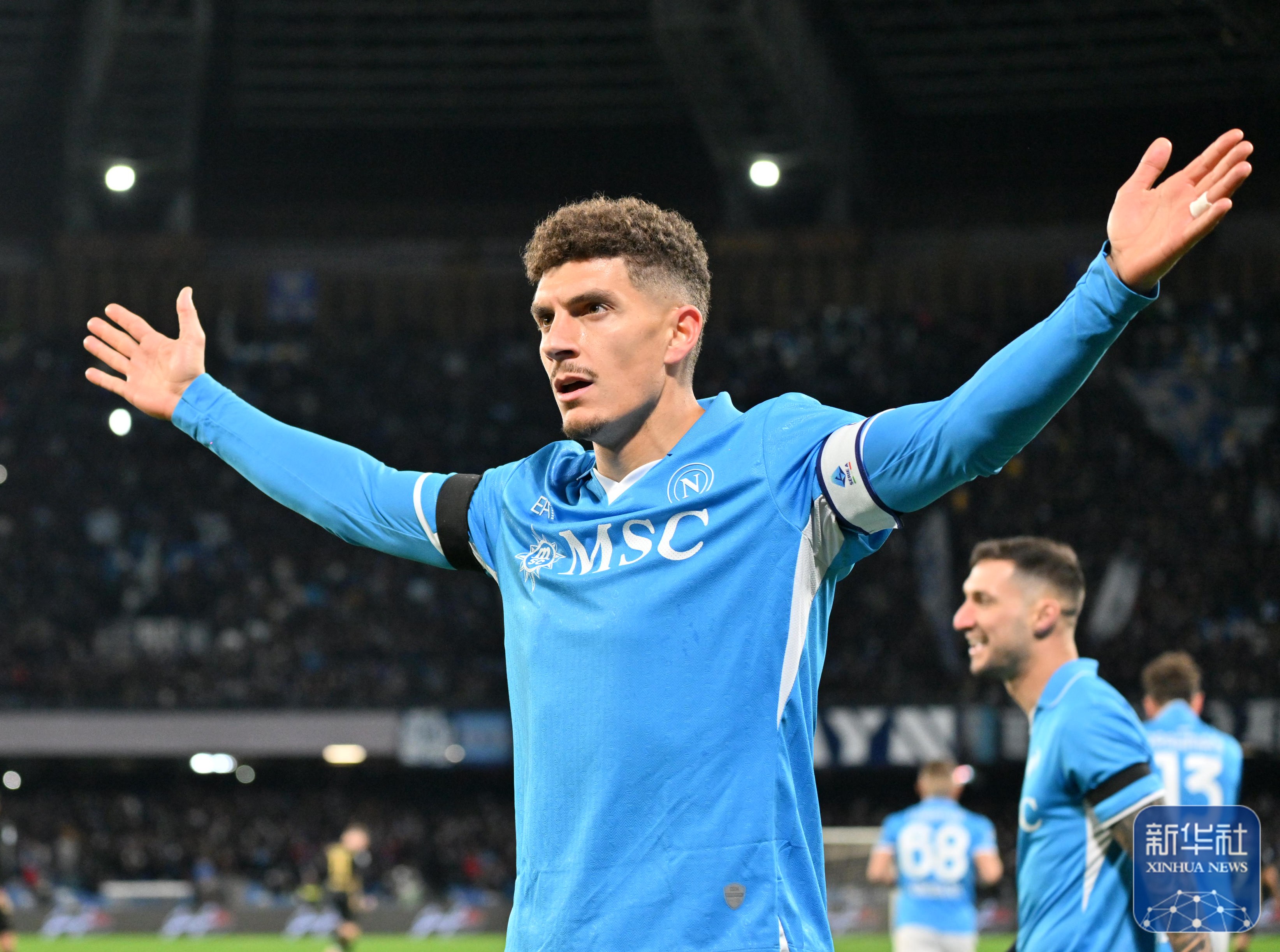 PG电子线上登入-那不勒斯队决心夺冠，为球迷带来喜悦