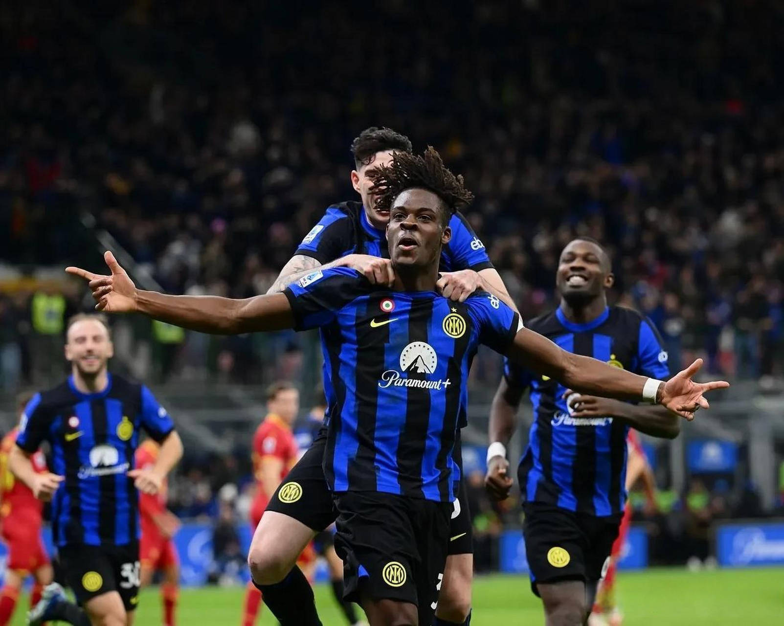 PG中国登录入口-国际米兰豪取高峰之点，前方梦回再启程