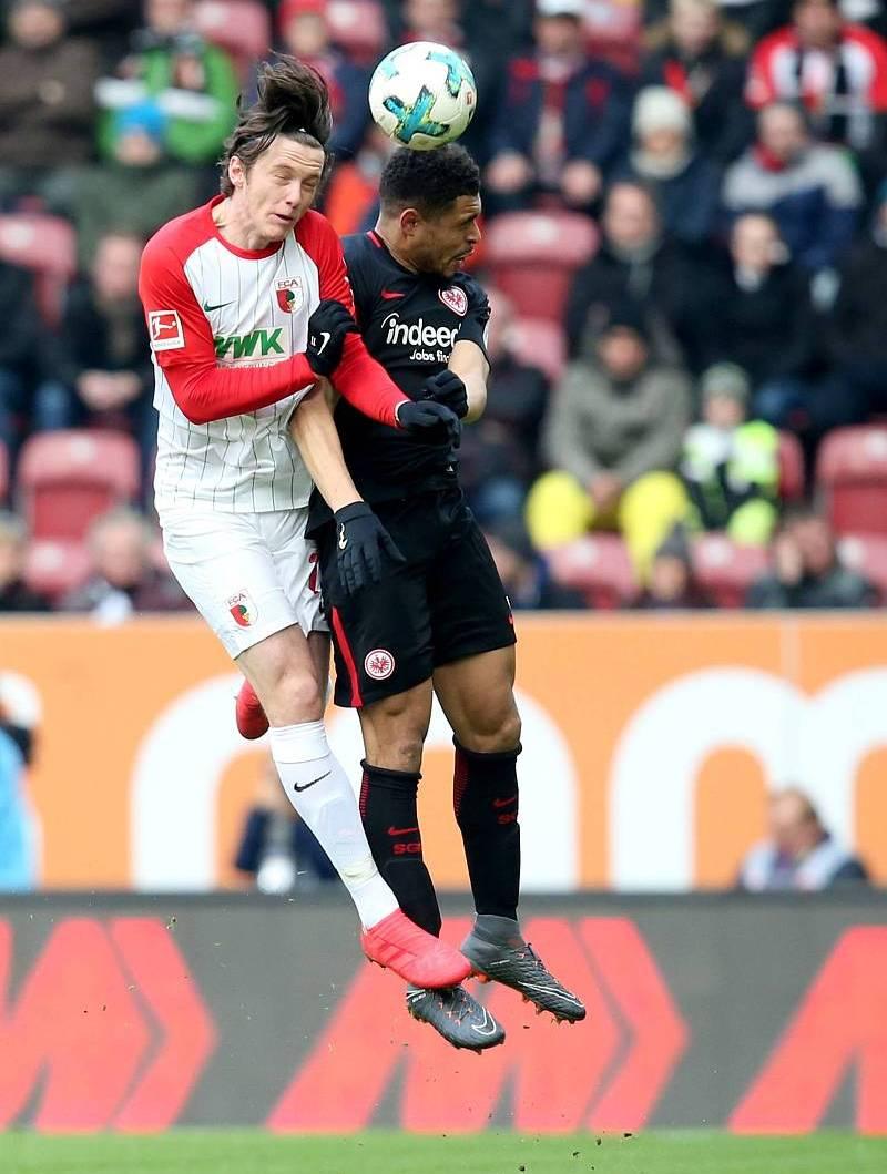 弗兰克福主力球员伤愈出战,球队士气大增备战强敌 弗兰克福主力球员伤愈出战,球队士气大增备战强敌