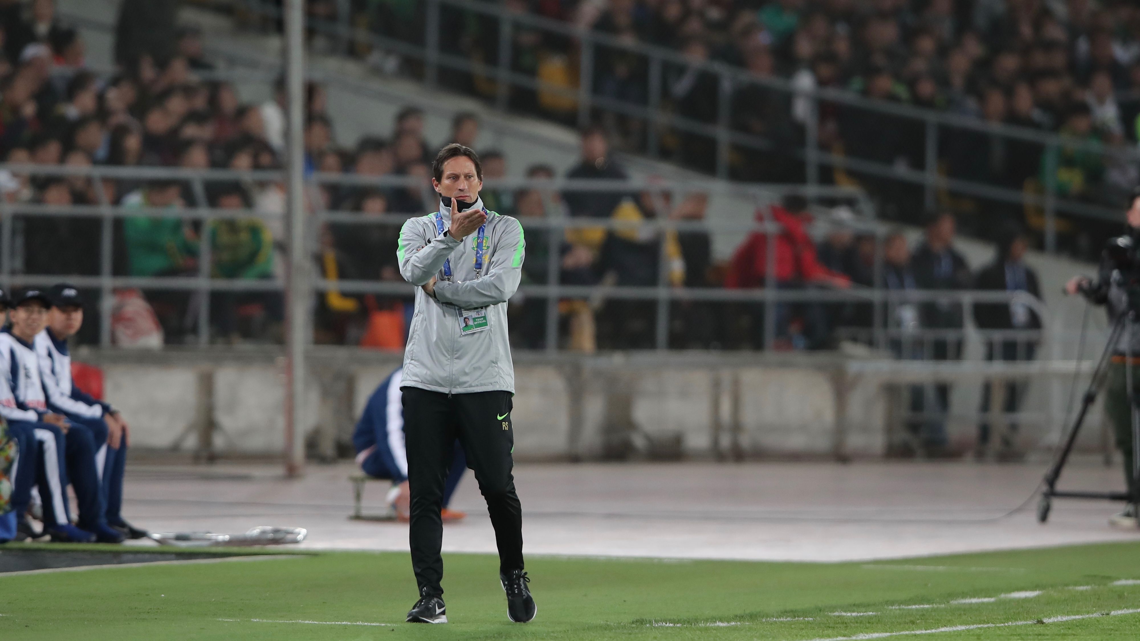 欧国联热门球队获胜,晋级前途光明 欧国联热门球队获胜,晋级前途光明