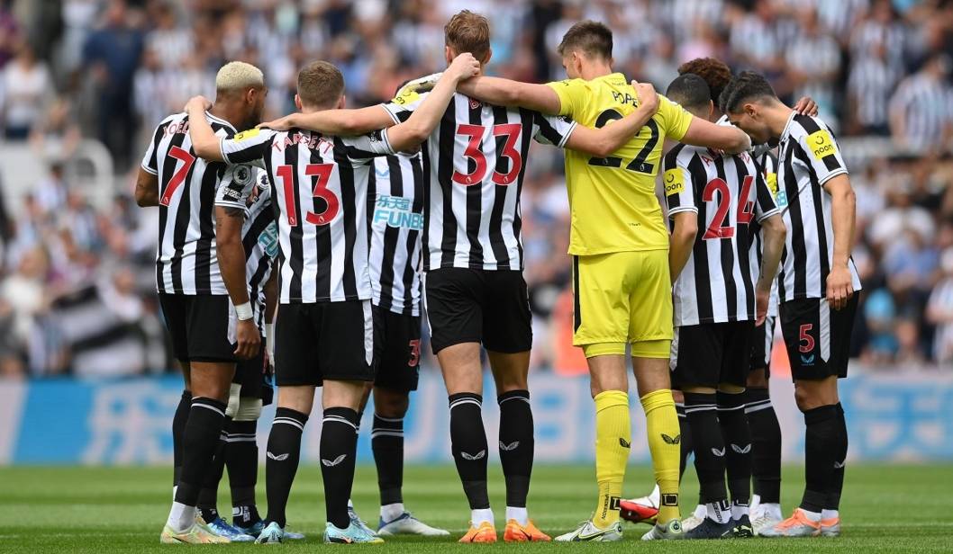 埃弗顿客场逼平纽卡斯尔,保住中下游位置的简单介绍 埃弗顿客场逼平纽卡斯尔,保住中下游位置的简单介绍