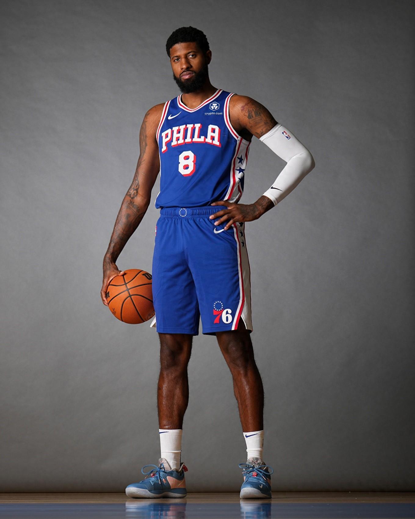 王牌探戈伙同阿德,雄鹿率队冲击总冠军的简单介绍 王牌探戈伙同阿德,雄鹿率队冲击总冠军的简单介绍