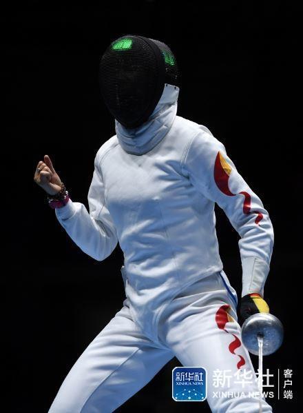 PG电子线上登入-白俄罗斯男子击剑选手技压群雄，夺魁