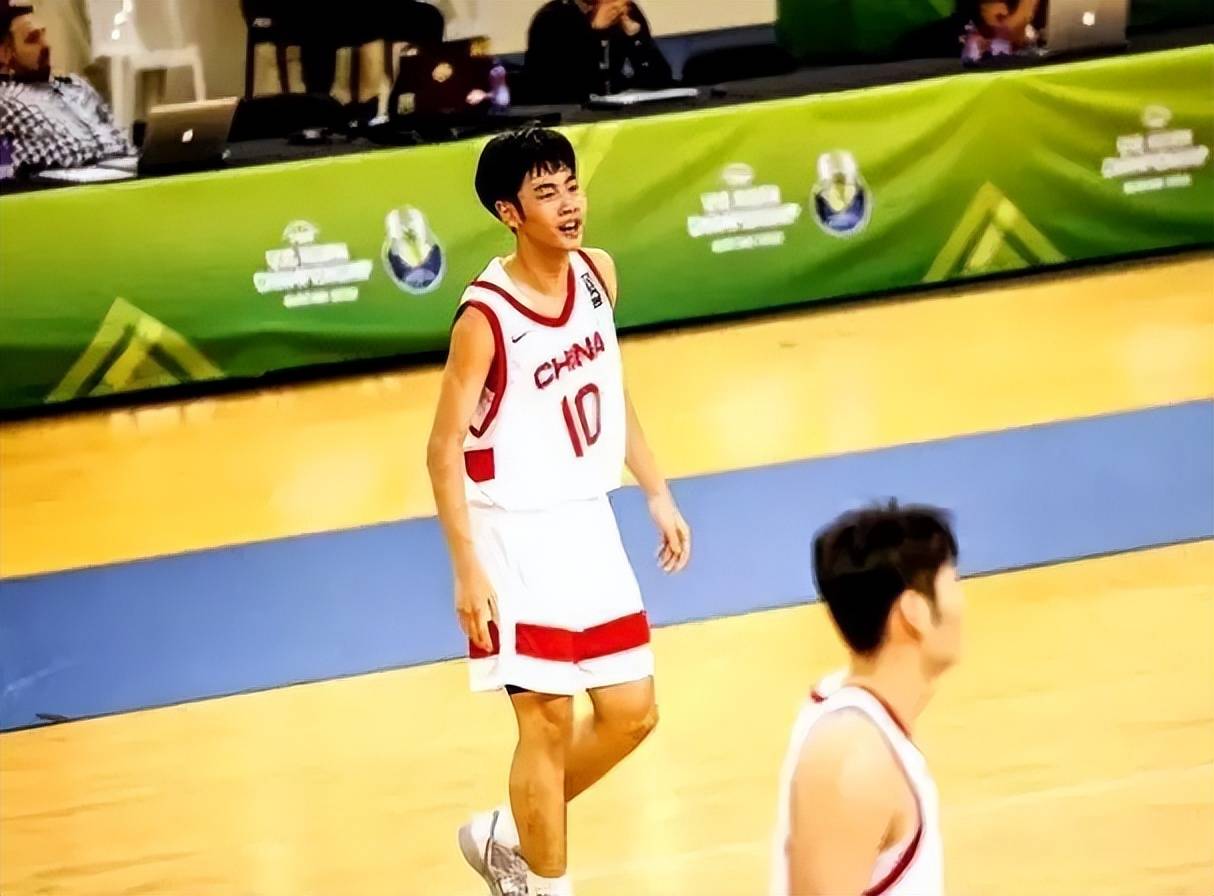 神秘人物!欧预赛最具潜力球员闪耀舞台 神秘人物!欧预赛最具潜力球员闪耀舞台