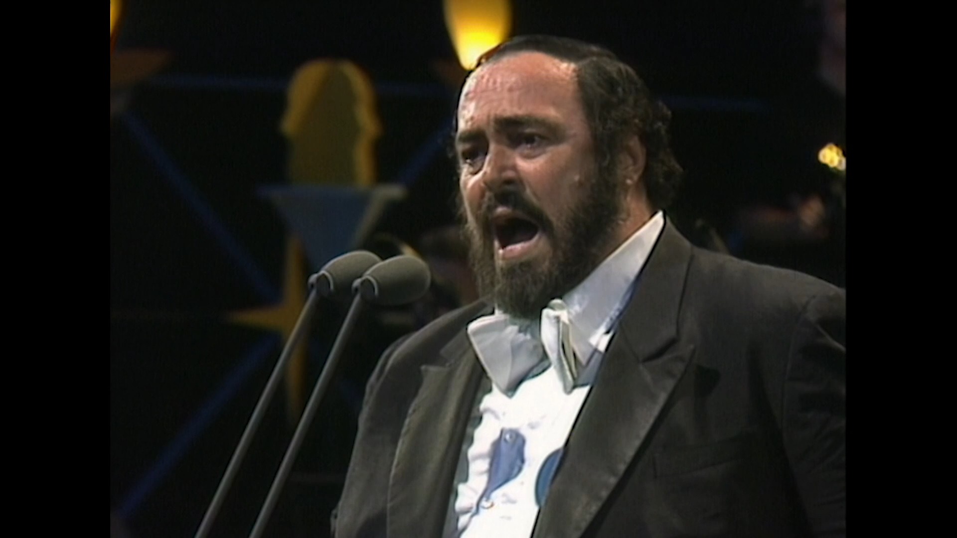 马里亚诺上演帽子戏法,瓦拉多利德大胜巴伦西亚 马里亚诺上演帽子戏法,瓦拉多利德大胜巴伦西亚