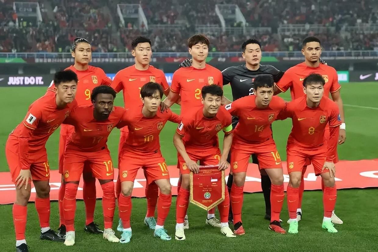 PG中国登录入口-血拼决胜，球员奋力杀敌夺取胜利