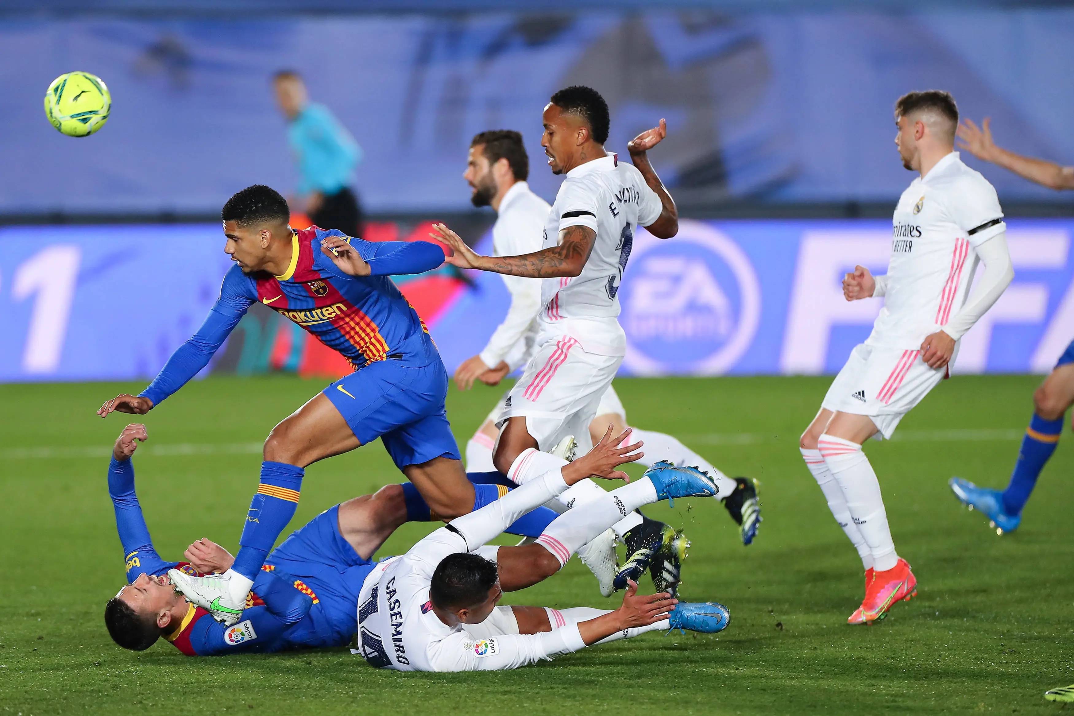 足球联赛精彩连连连场大战令球迷痴迷 足球联赛精彩连连连场大战令球迷痴迷