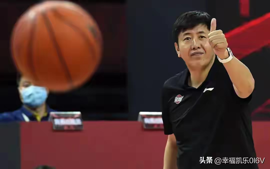 南特新帅上任,球队逐步回暖 南特新帅上任,球队逐步回暖