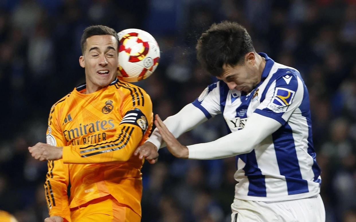 PG电子官网-皇家社会球员合力抵挡对手攻势，争取不败的简单介绍