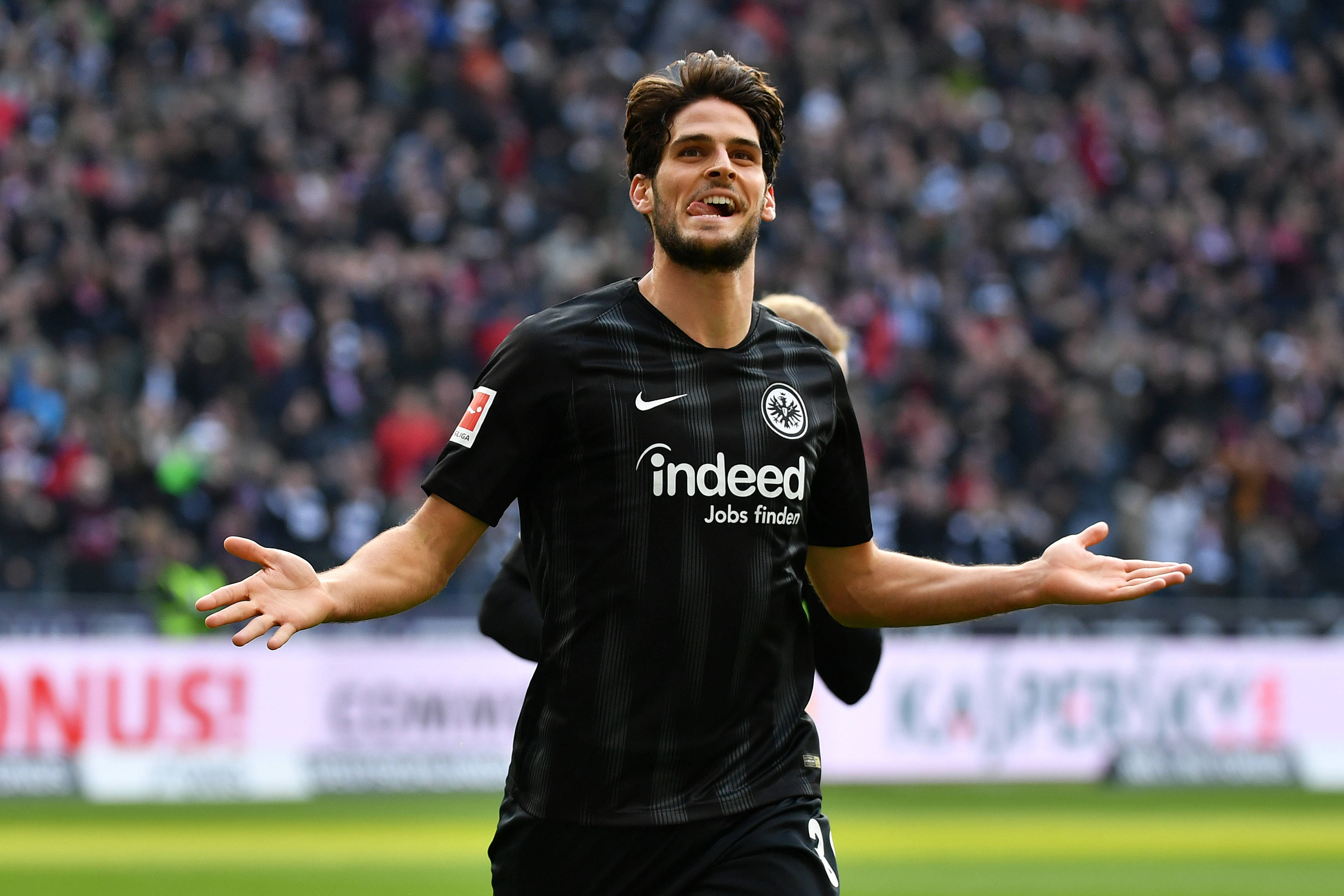 PG电子官网-法兰克福双杀对手，实现追赶