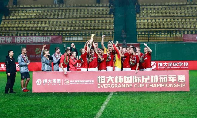 关于广州恒大欢奋地胜足协,夺得指尖渡贝的信息 关于广州恒大欢奋地胜足协,夺得指尖渡贝的信息