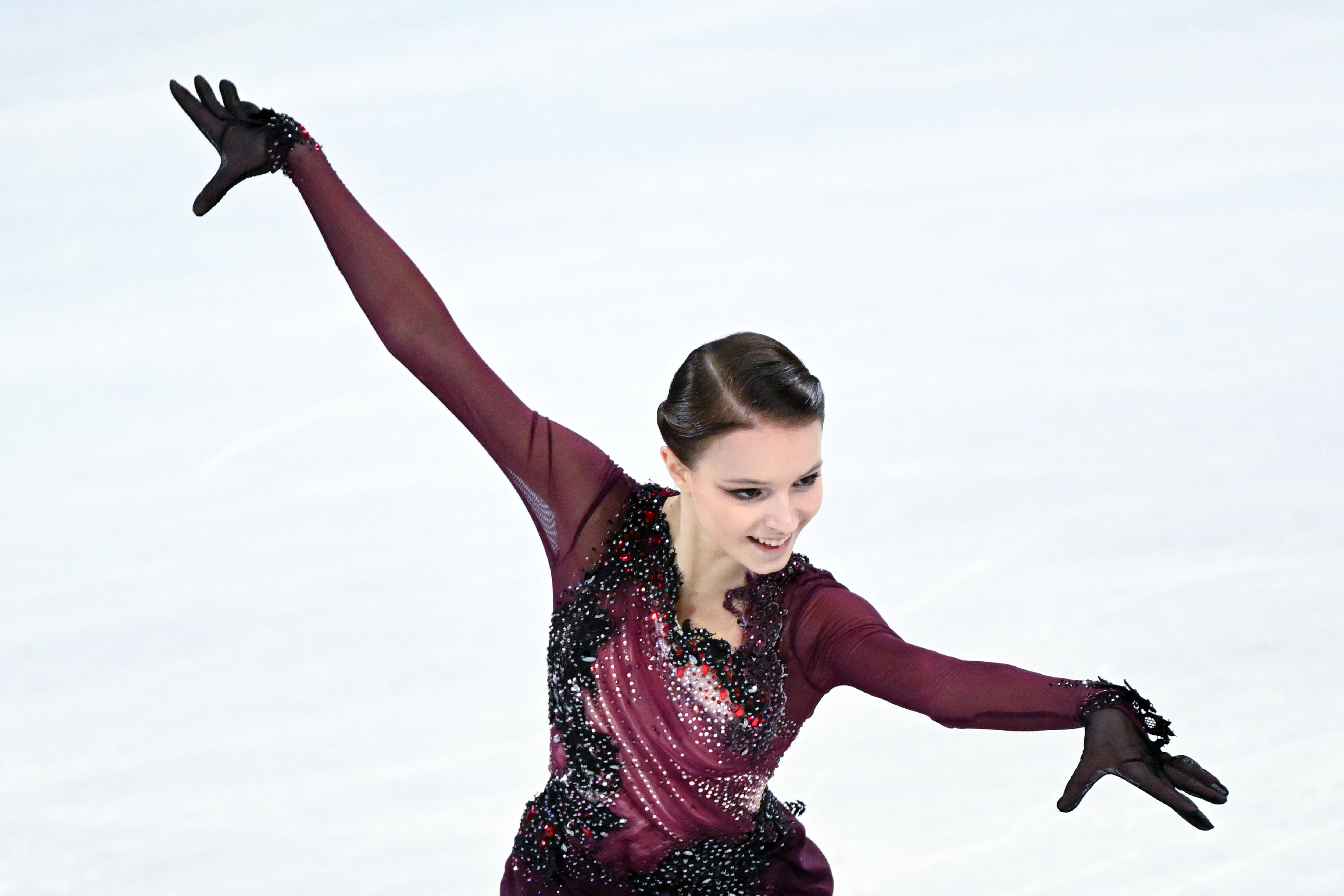 滑冰选手状态神勇,备战目标百发百中的简单介绍 滑冰选手状态神勇,备战目标百发百中的简单介绍