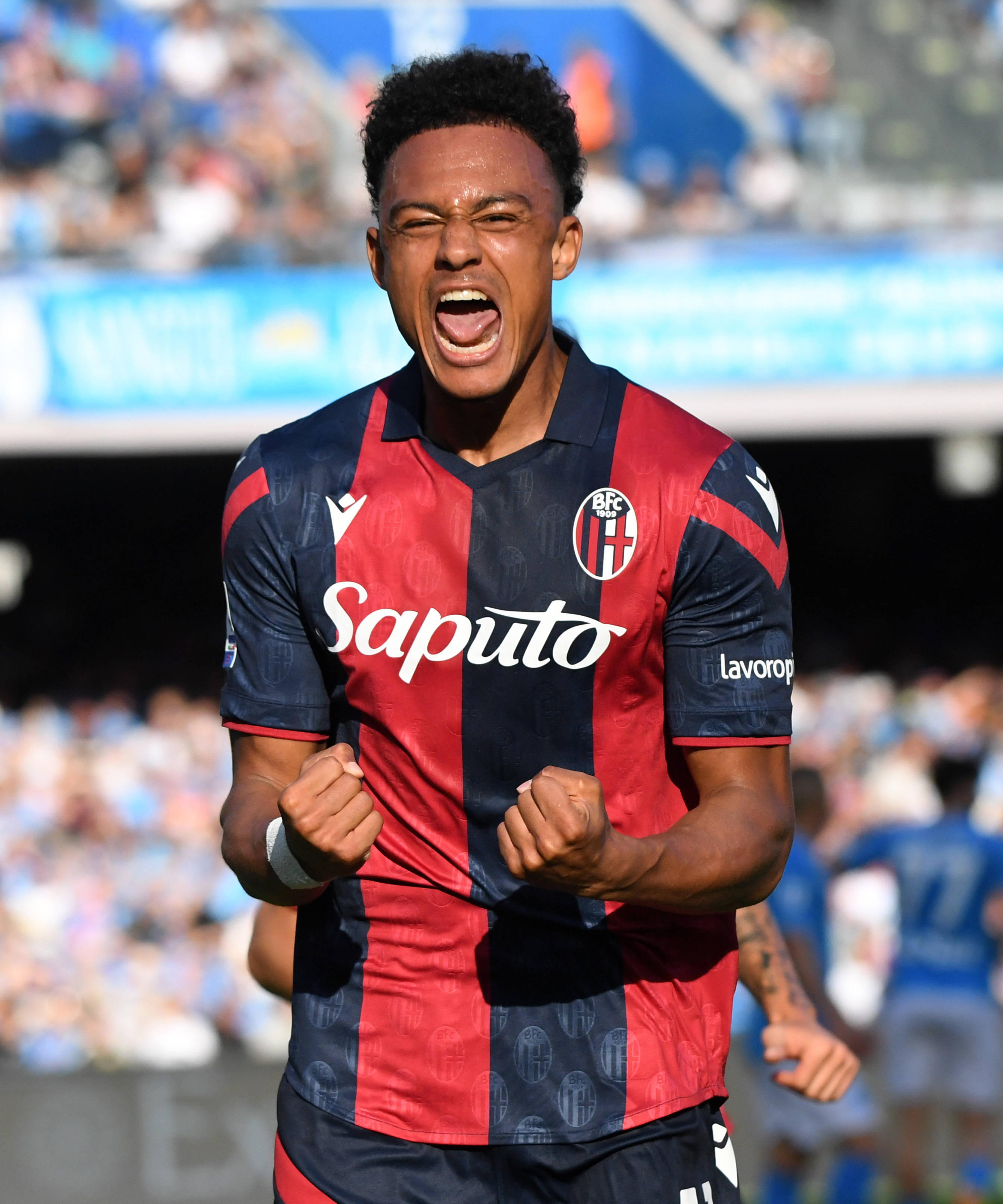 博洛尼亚客场大胜,保级前途一线希望 博洛尼亚客场大胜,保级前途一线希望