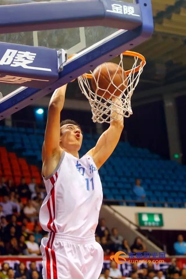 PG Soft Gaming-包含华夺冠篮球大赛决赛惊险展开，焦点十足的词条