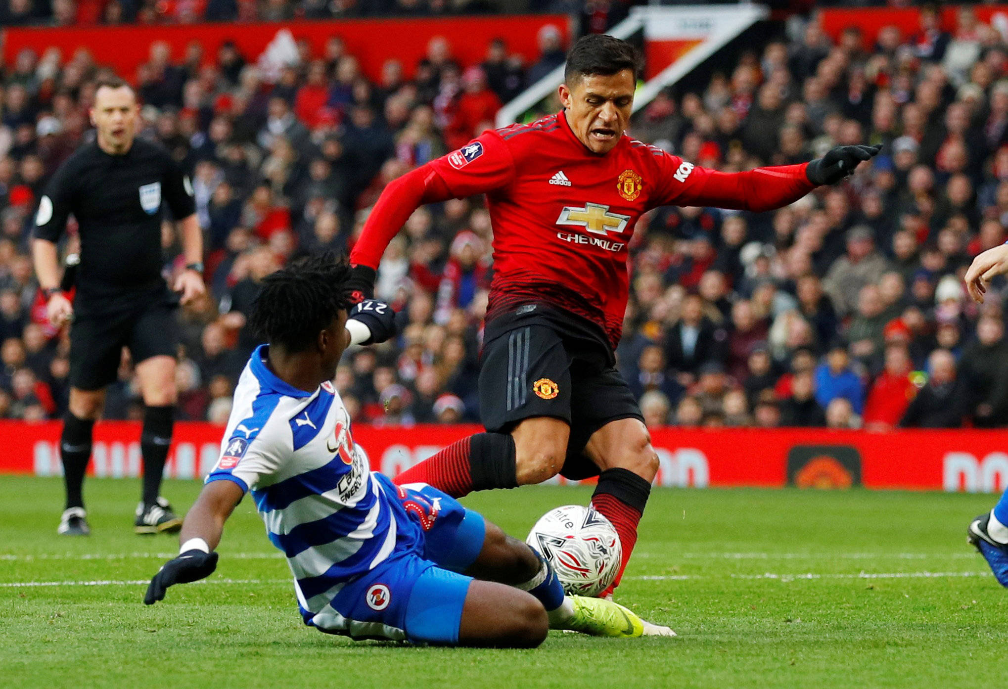 PG Soft Gaming-雷丁主场大胜，继续保持强劲状态