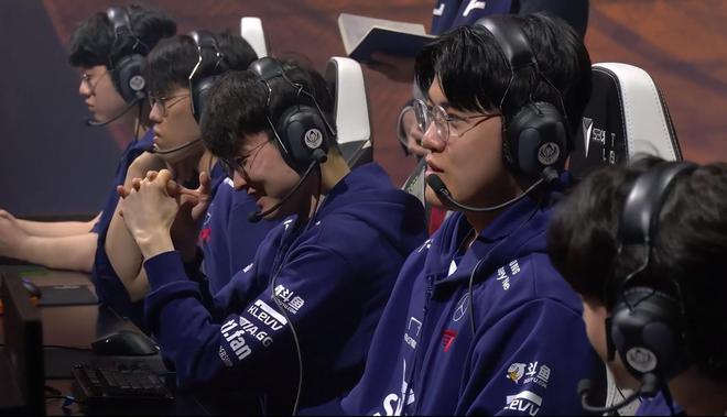 TES力克RNG,Zeus关键团战开团秒人鏖战多局半决赛,留下经典瞬间 TES力克RNG,Zeus关键团战开团秒人鏖战多局半决赛,留下经典瞬间