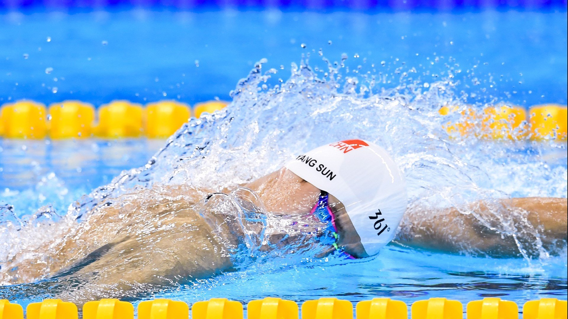 沉默45分钟到闪耀1秒钟,巴萨后卫阿劳霍如何成为塞内加尔的守护神